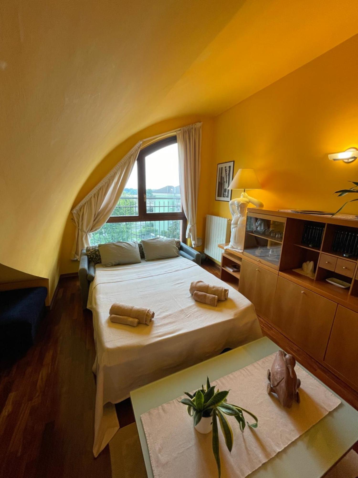 Ferienwohnung Top-Floor Malpensa Gallarate Mxp-Airport Exterior foto